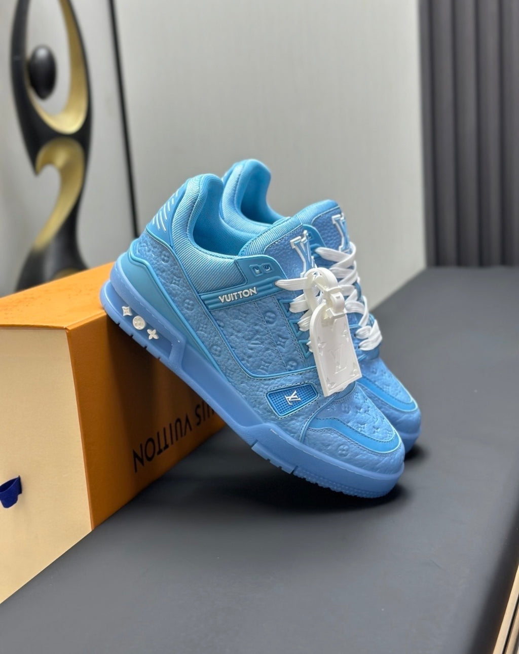 LV shoes