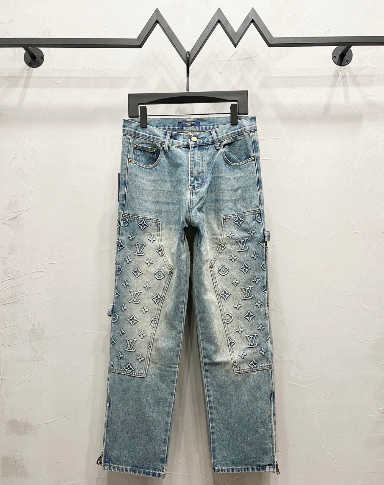 LV jean set