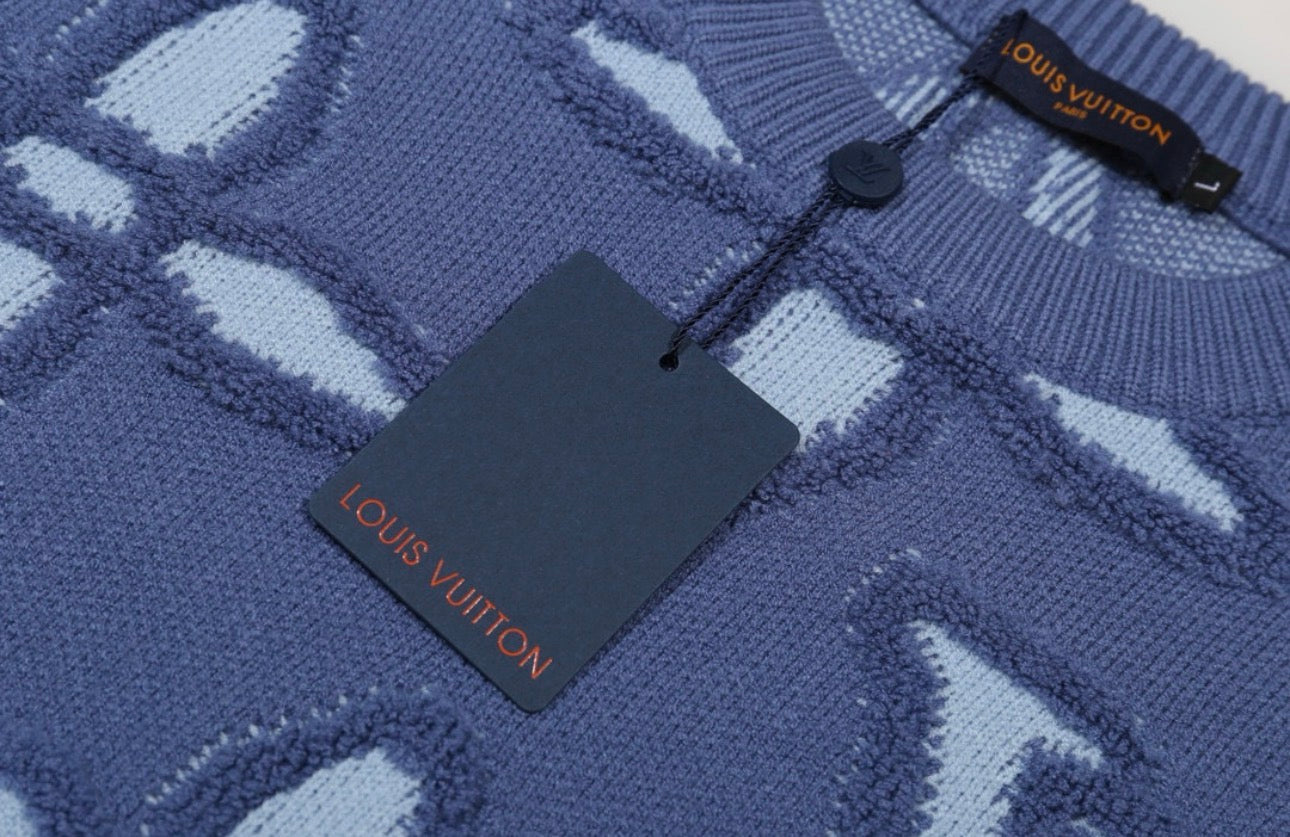 LV sweater