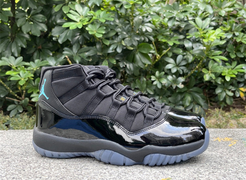 Jordan 11s