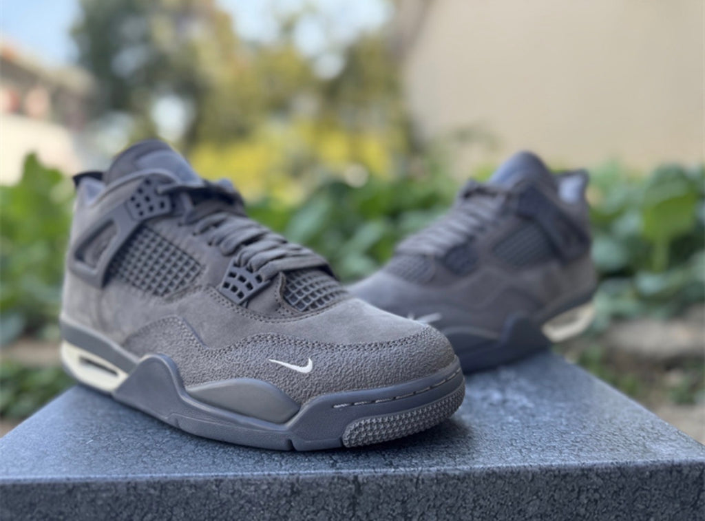 Nigel Sylvester 4s
