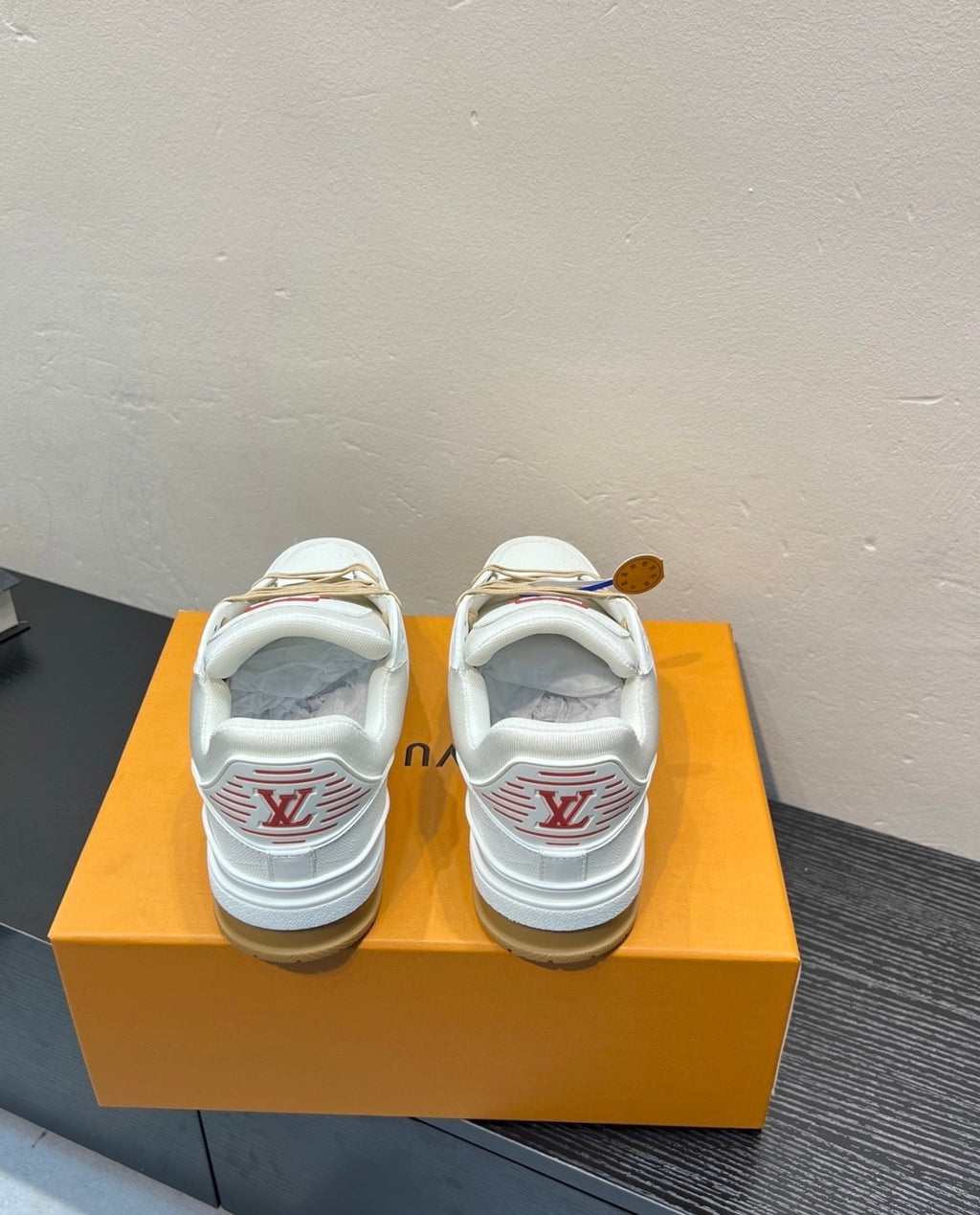 LV shoes