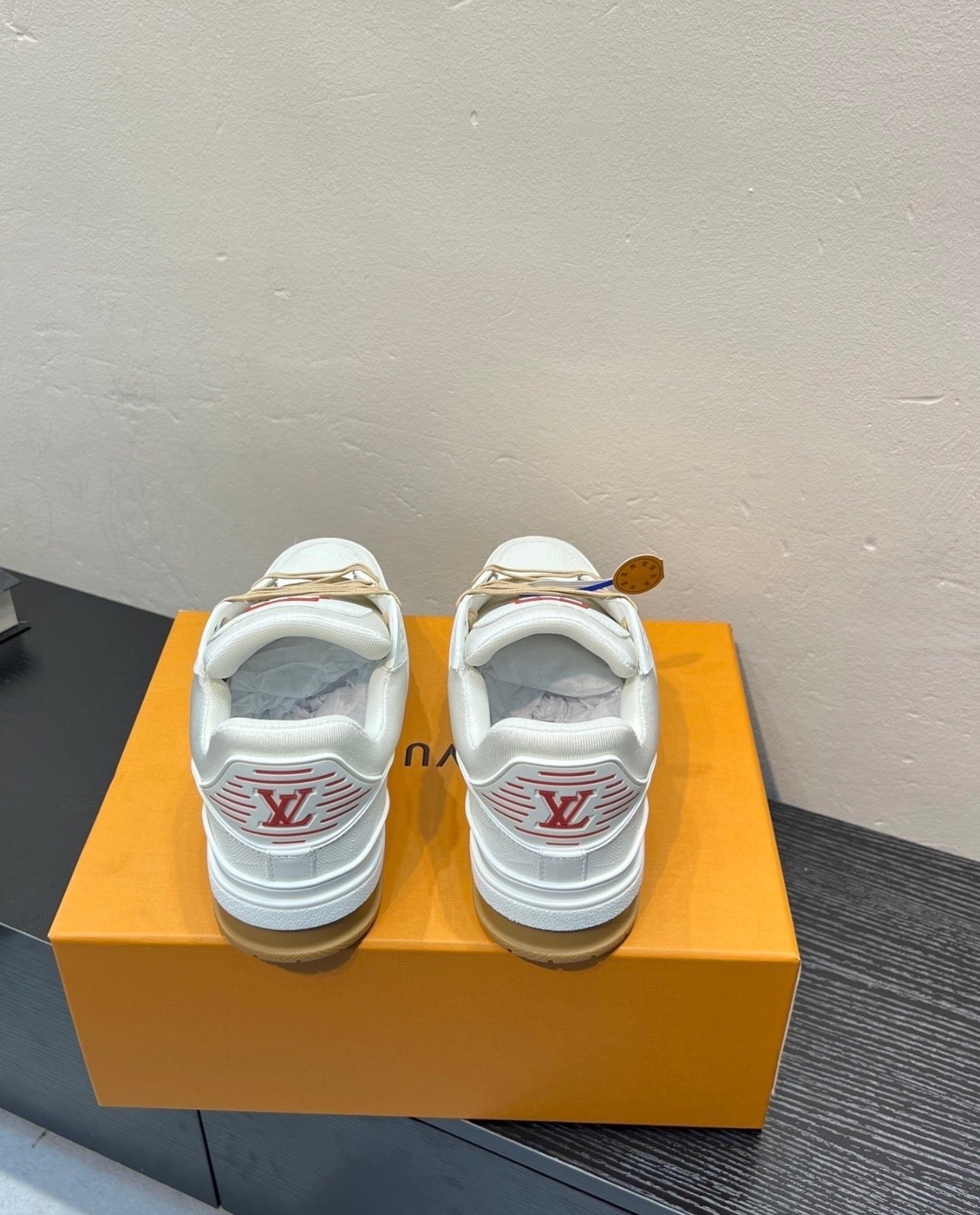 LV shoes