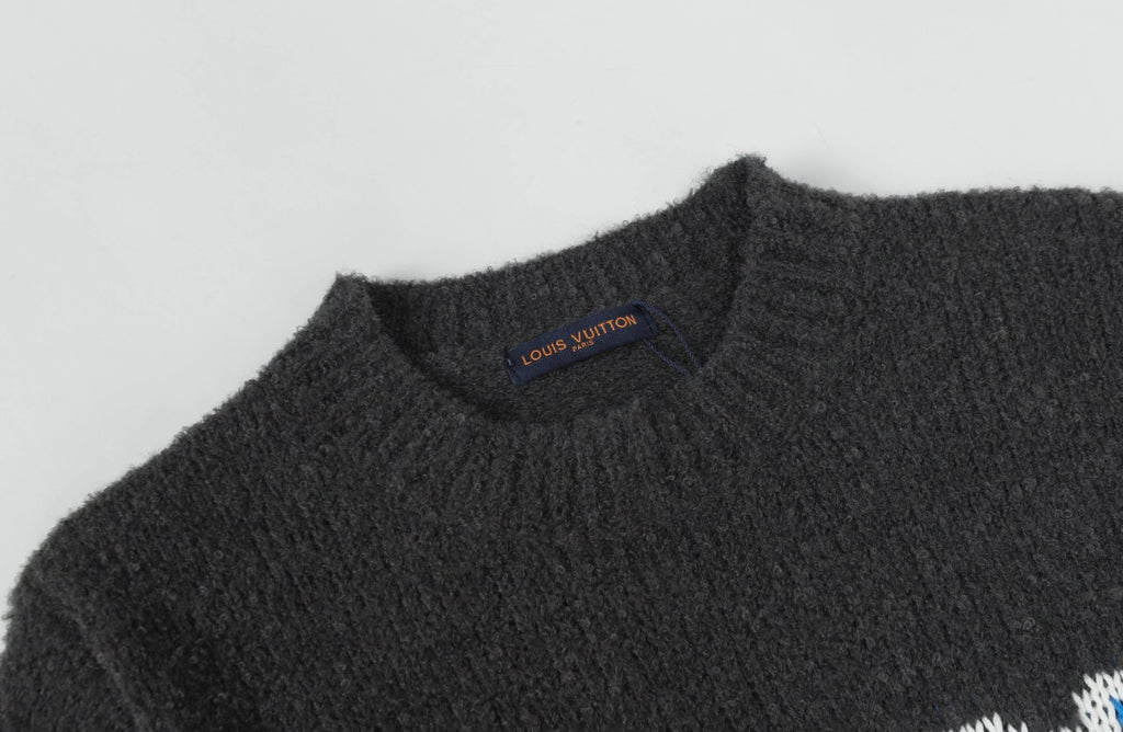 LV sweater