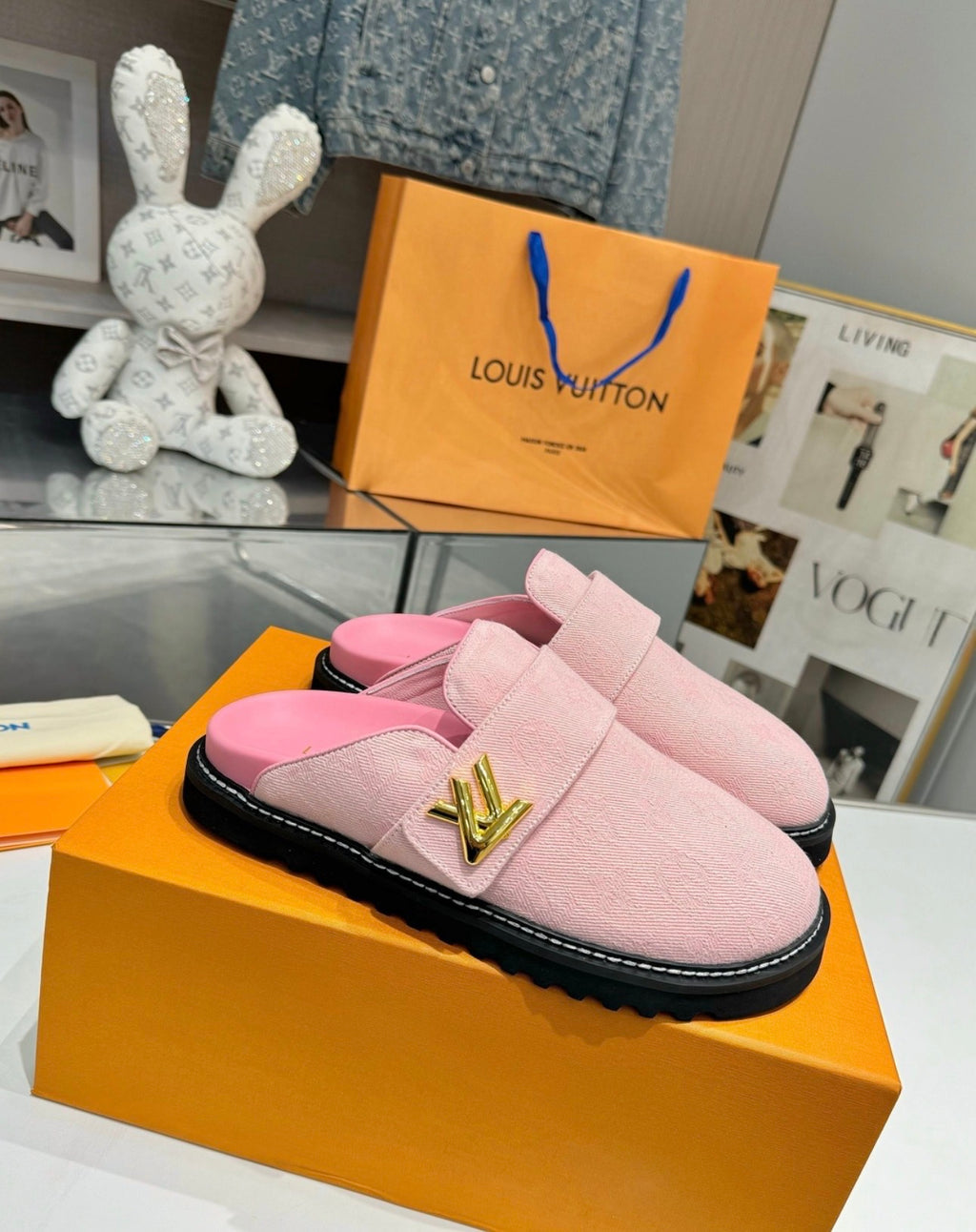LV slippers