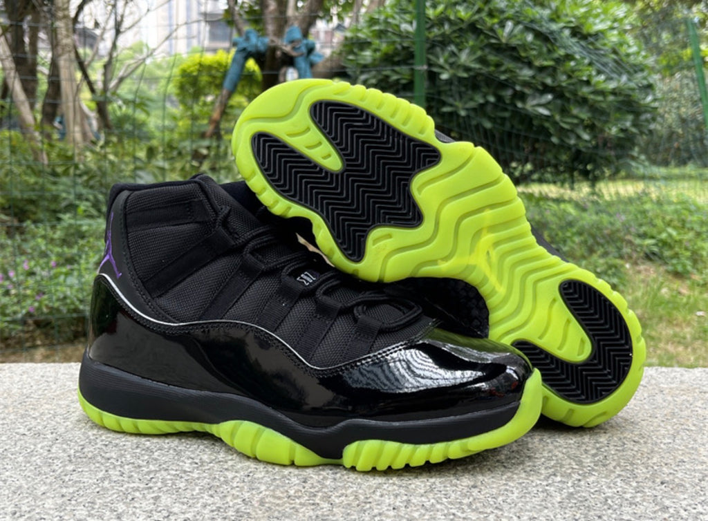 Jordan 11s