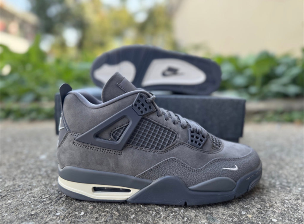 Nigel Sylvester 4s