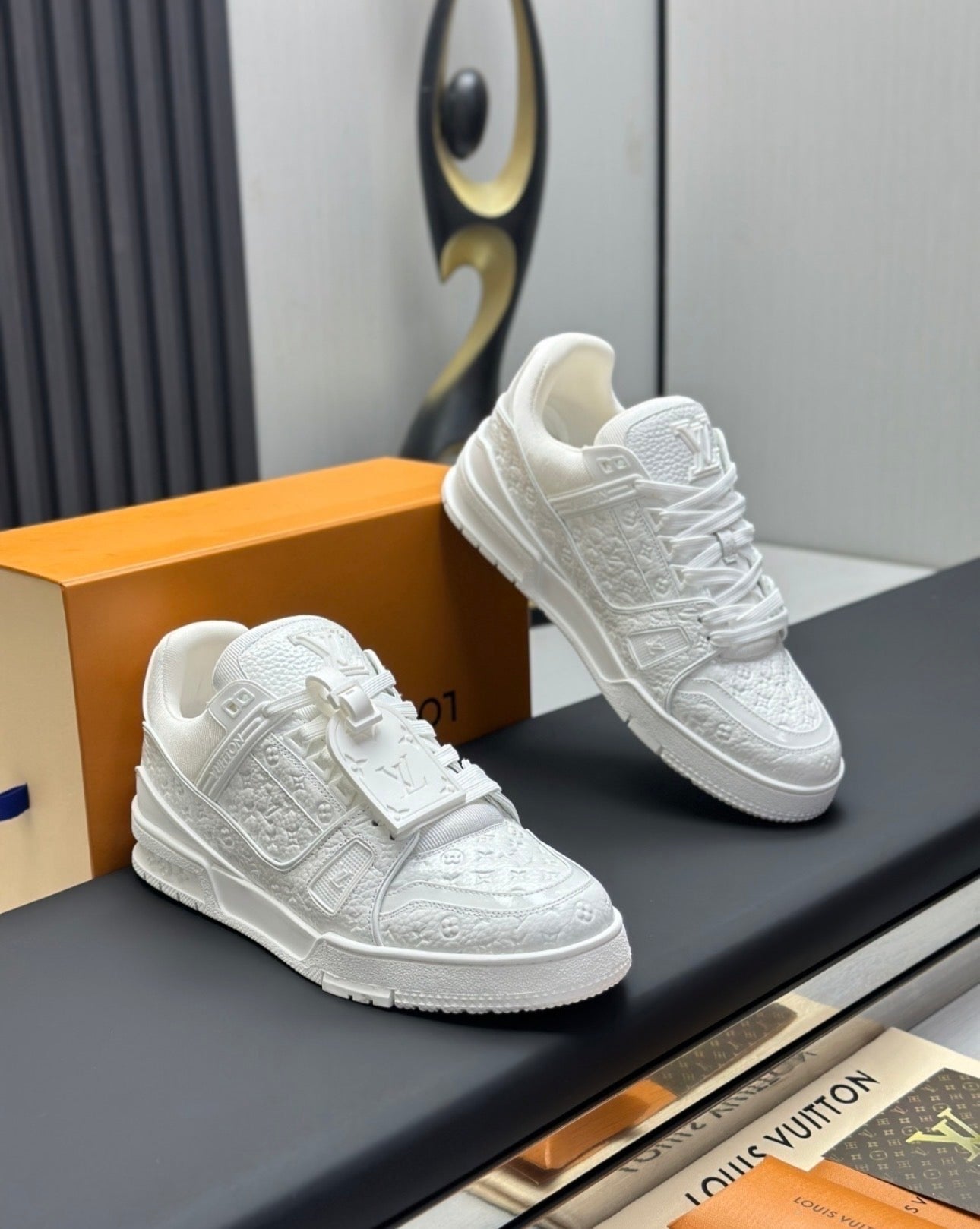 LV shoes