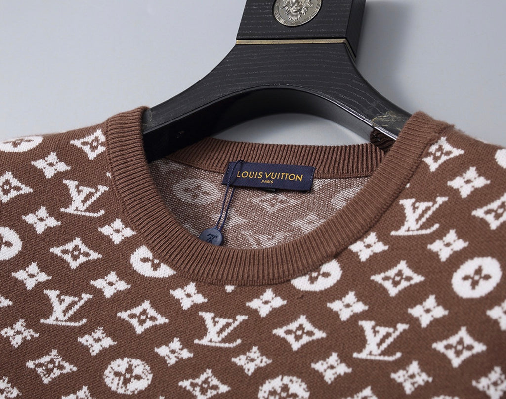 LV sweater
